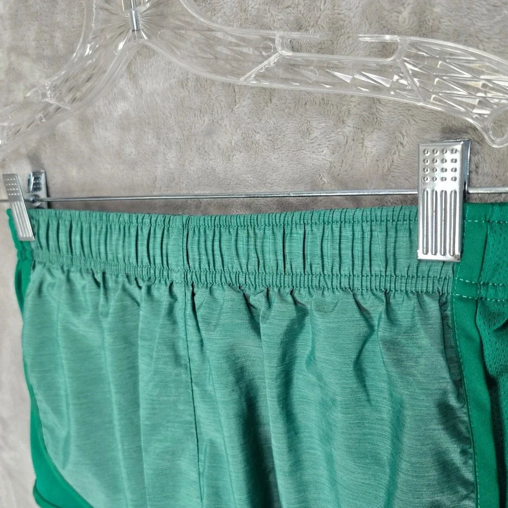 Nike Running Shorts Women Small Green Dri-Fit Heathered Elastic Waist Mesh Sides